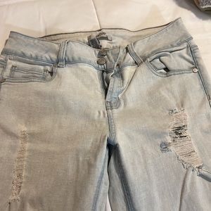 Refuge mid rise light washed skinny jeans